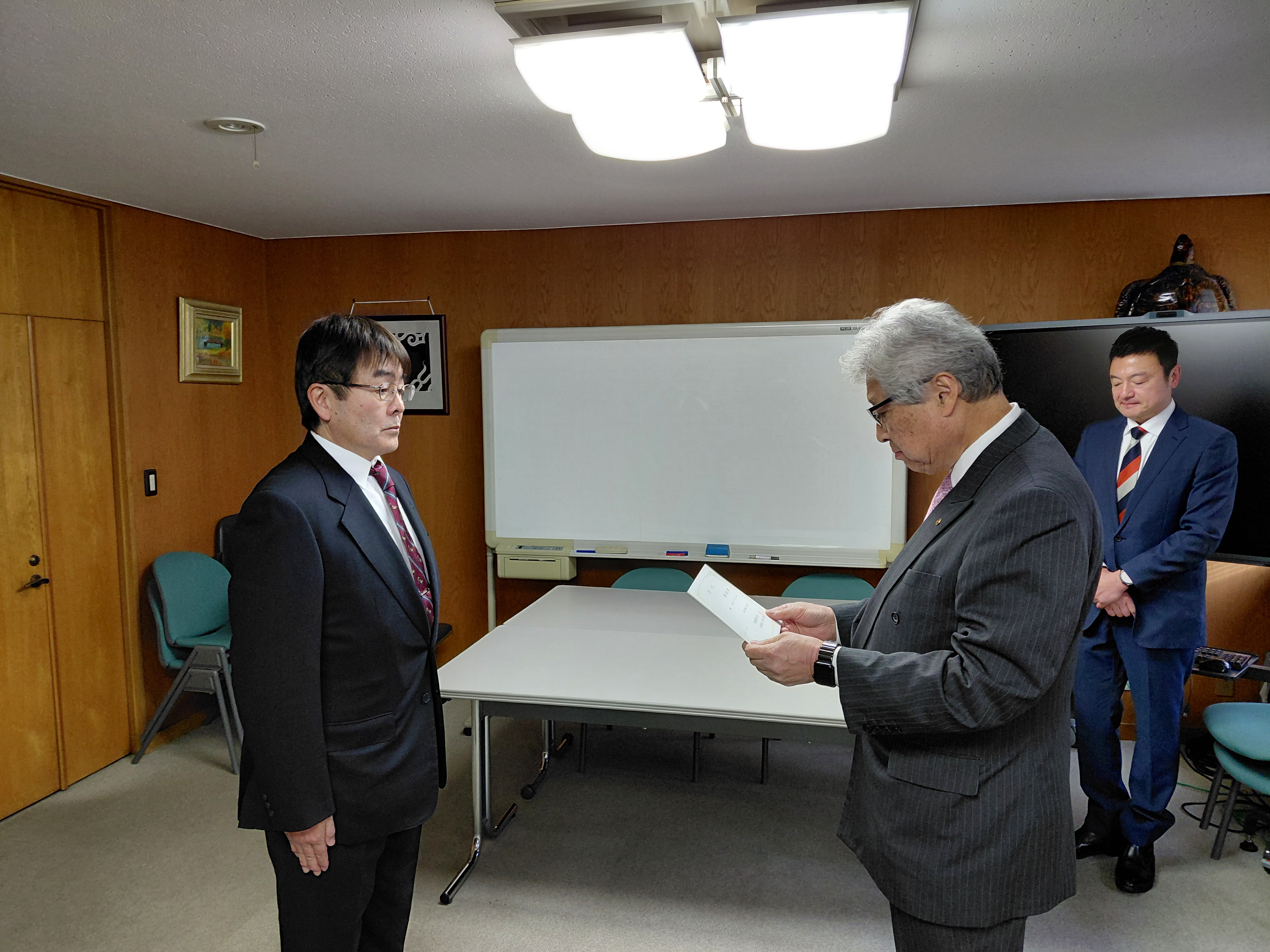 1/5 入社式を行いました